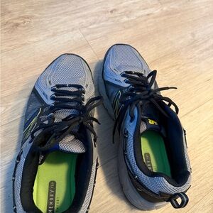 New Balance Men's Blue and Black Athletic Shoes